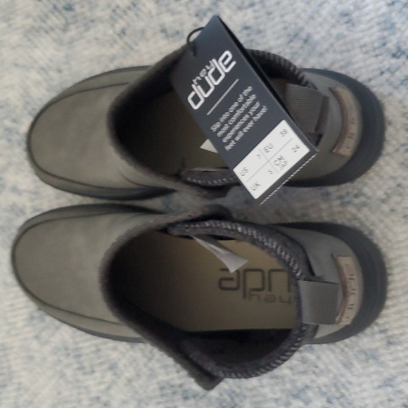 HEY DUDE MEL ANKLE BOOTS - Picture 4 of 12